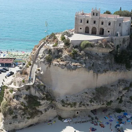 Apartament Rocca Delle Clarisse *