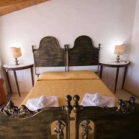 Apartament Rocca Delle Clarisse