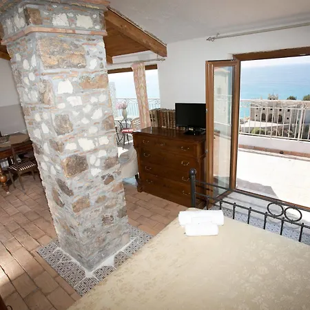 Rocca Delle Clarisse Apartament Tropea