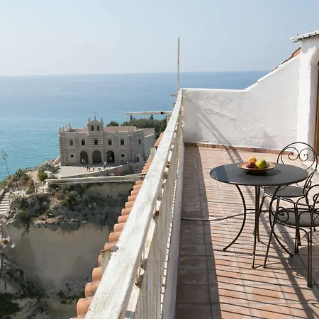Apartament Rocca Delle Clarisse
